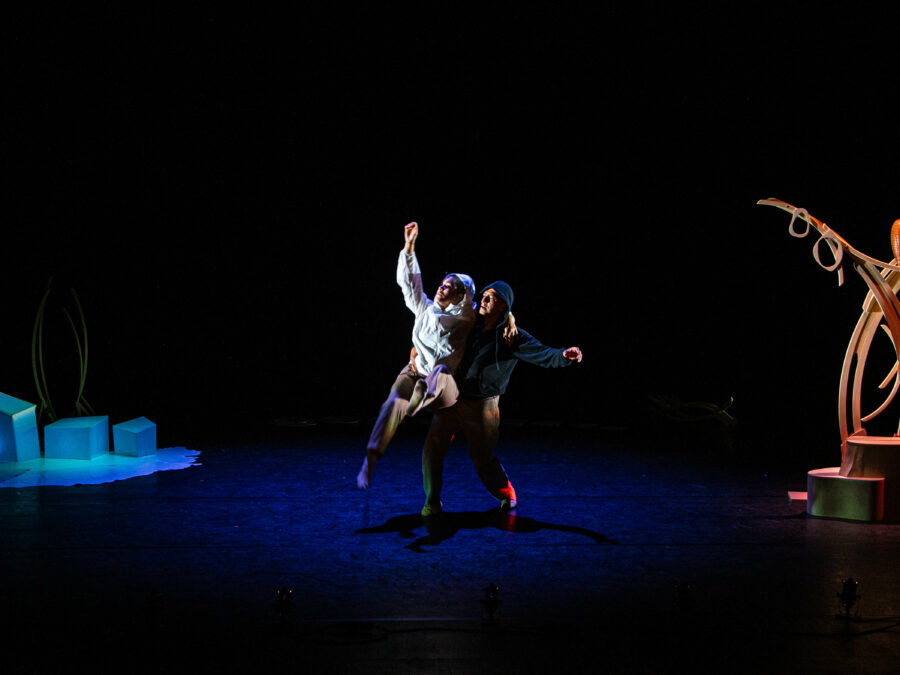 NANOULAK, l’ours qui danse